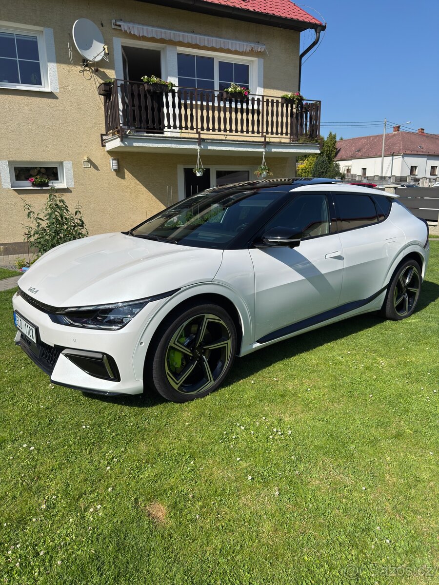 KIA EV6 GT 430kw 15tkm DPH 12/2024 FULLLED