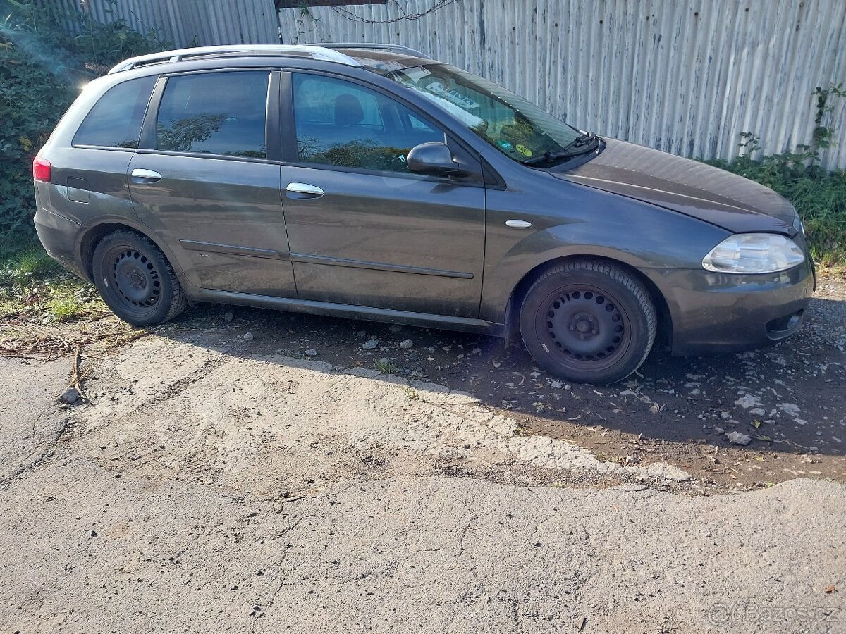 Fiat Croma 2.2i