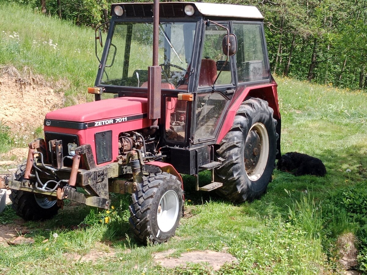 Zetor 7011
