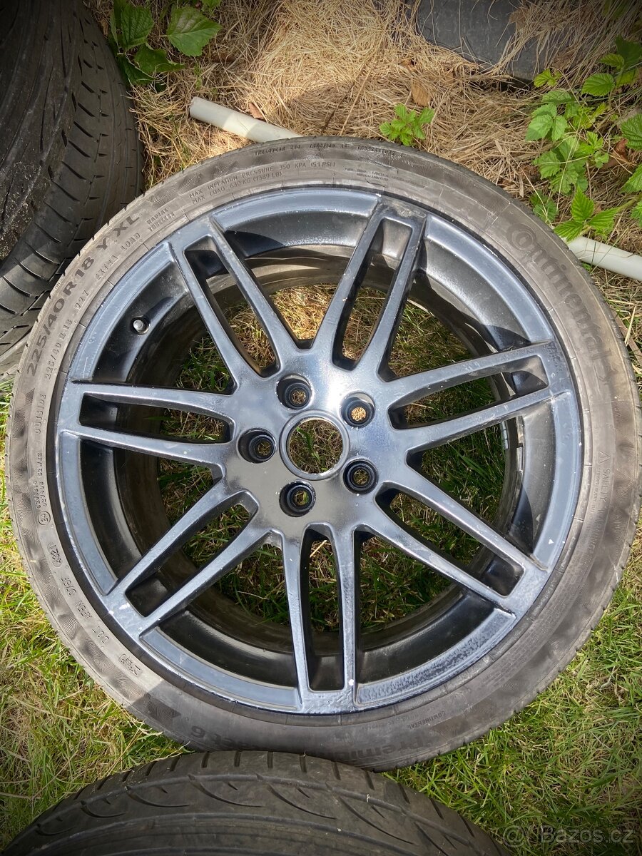 Originál alu Audi r18 5x112