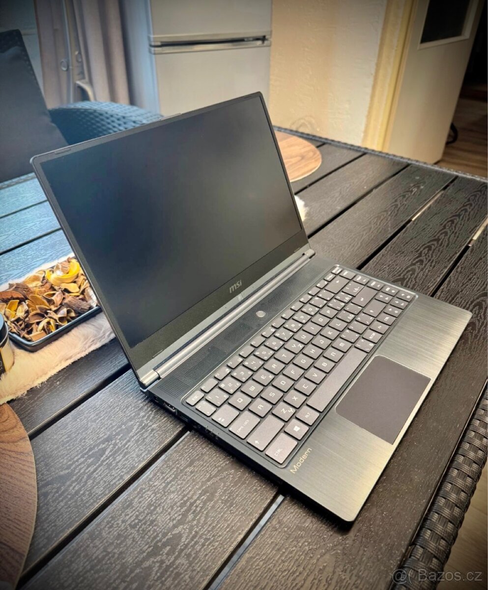 MSI Modern 14 A10M