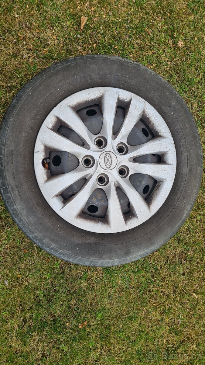 195/65/15 pneu Continental Premium Contact + disky
