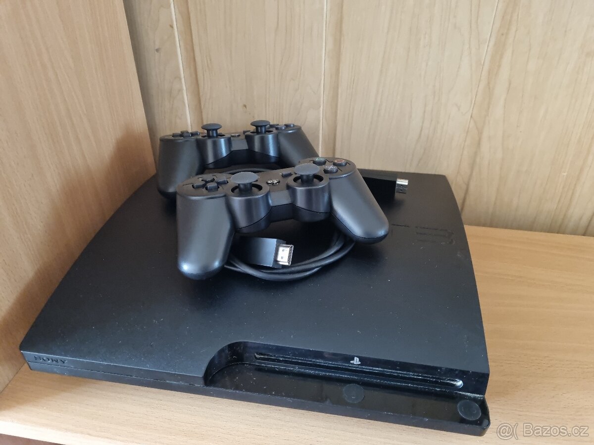 Sony PlayStation 3 Slim 320GB, 2x Ovladač, 34x Hra