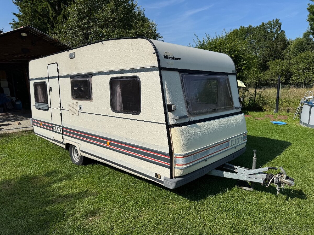 Karavan burstner city