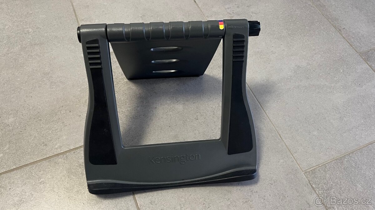 Kensington chladicí stojánek pro notebook