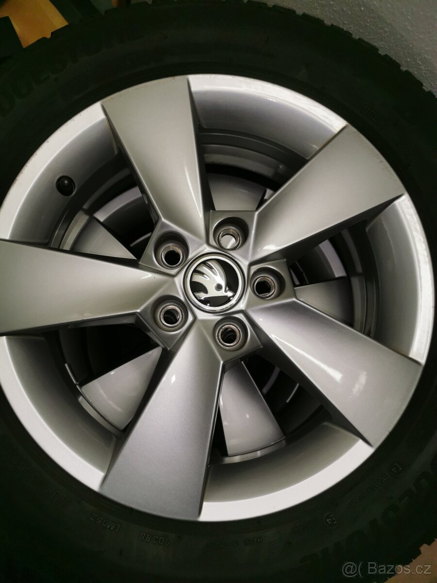 Sada kol Škoda Fabia 5