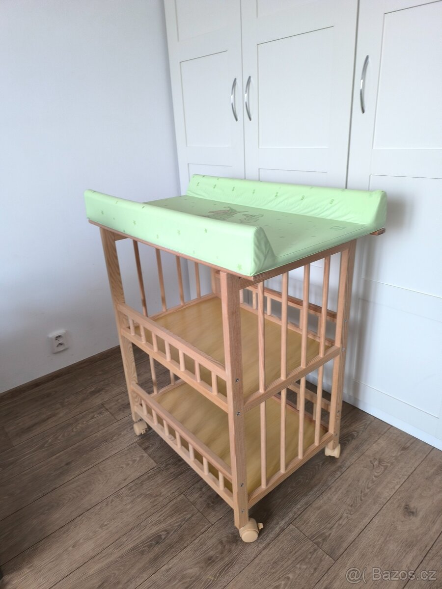 Přebalovací pult Scarlett