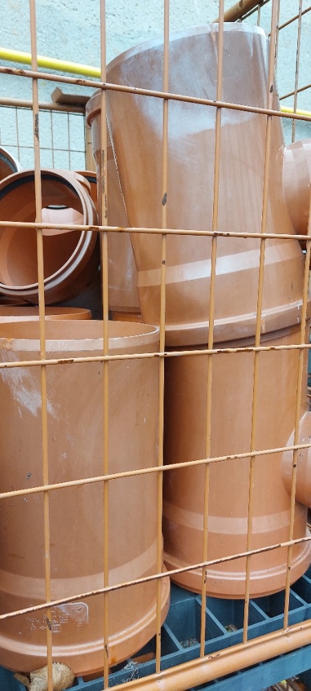 KG - TRUBKY, KOLENA, ODBOČKY, REDUKCE.