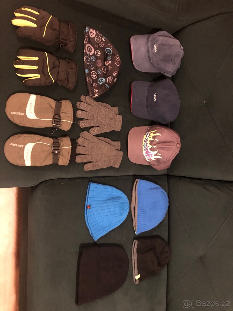 dětské čepice, rukavice, kšiltovky