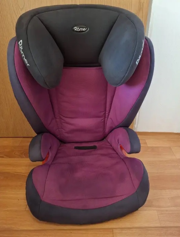 Autosedačka Britax Römer KIDFIX, vínová, 15-36kg (isofix)