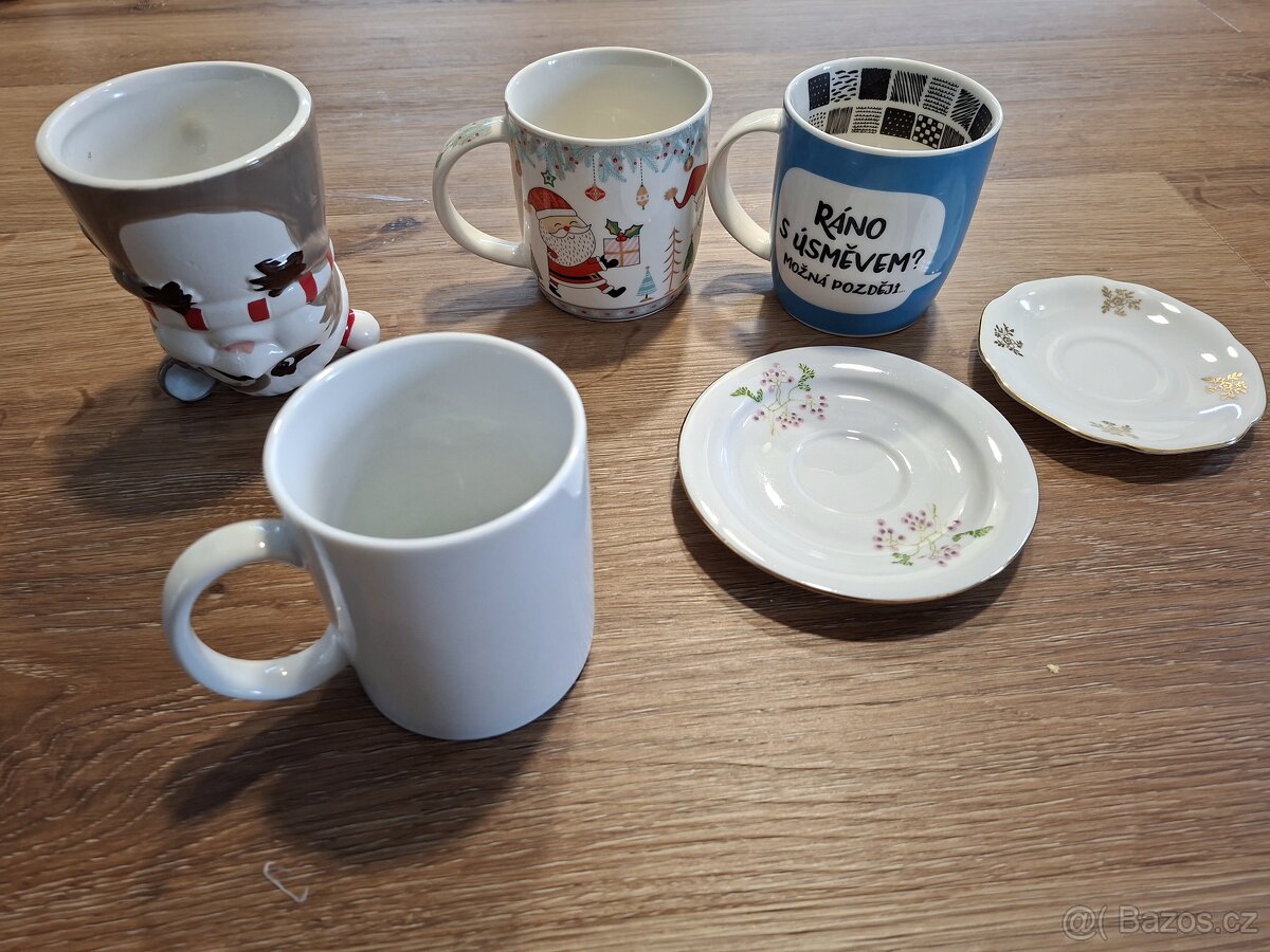 Hrnky talířky