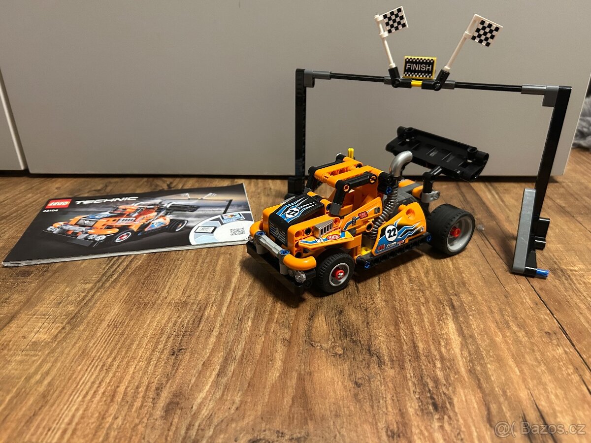 LEGO Technic 42104 – Chevrolet Corvette ZR1