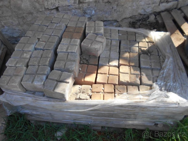 Stájová dlažba-kostky