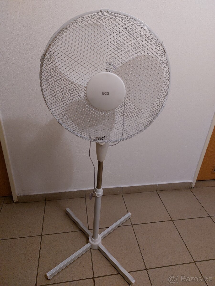 Stojanový ventilátor
