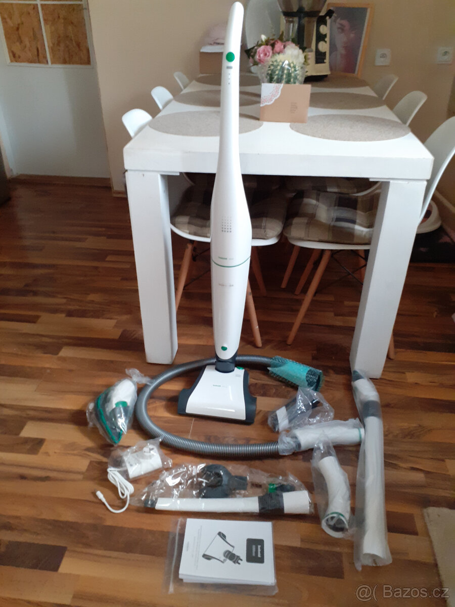 Vorwerk VB 100 aku s příslušenstvím