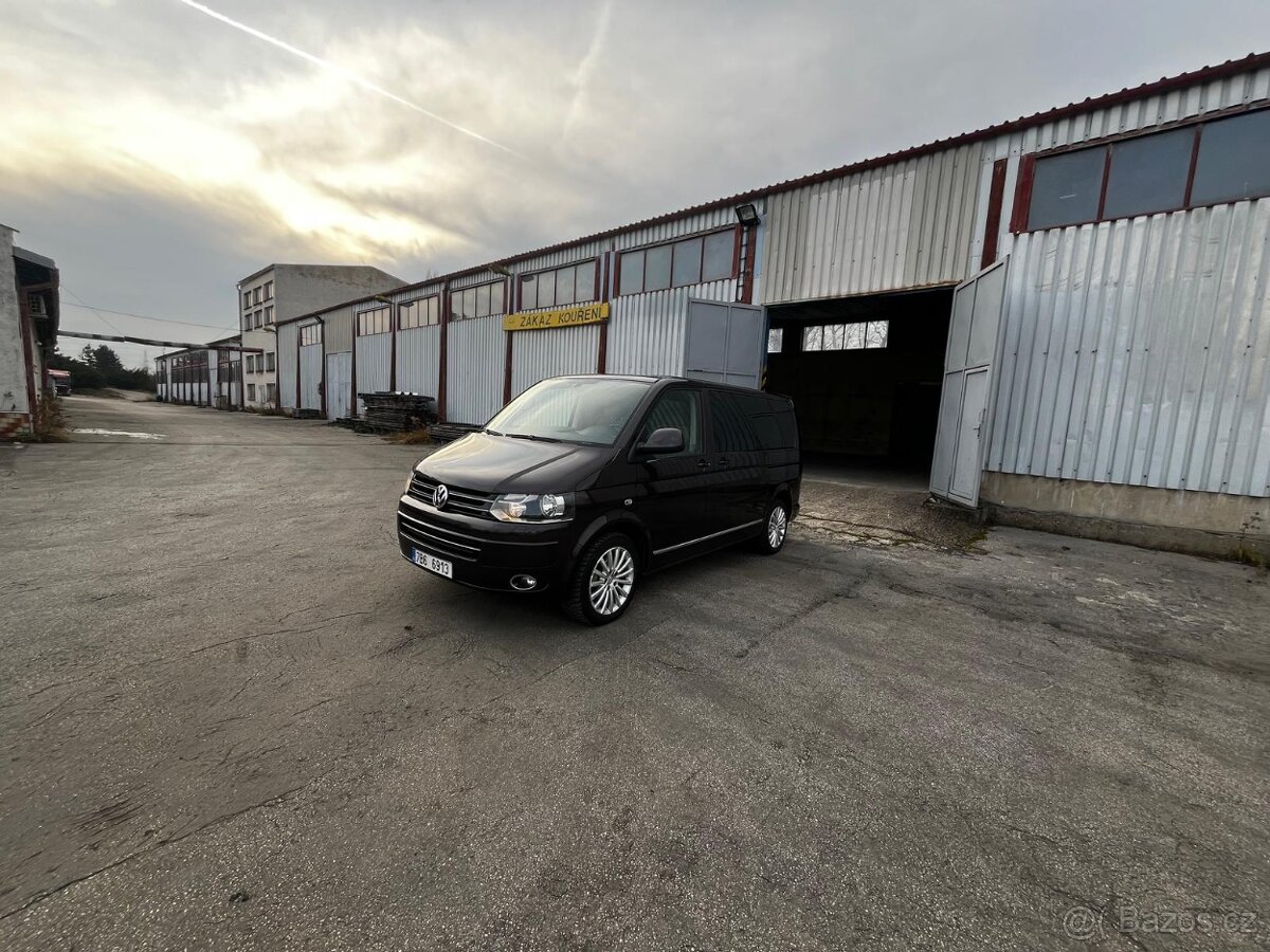 VW Multivan 2011 132kw