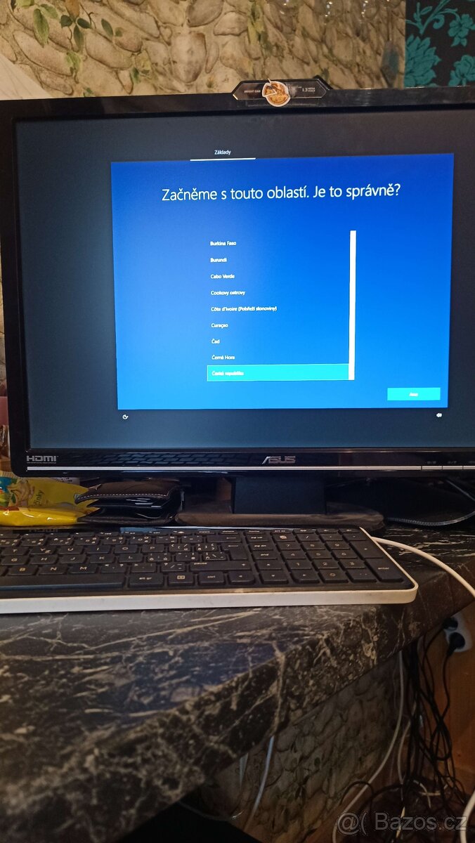 HP Pracovní počítač AMD Radeon R7, 8GB RAM, 1TB, GTX 745