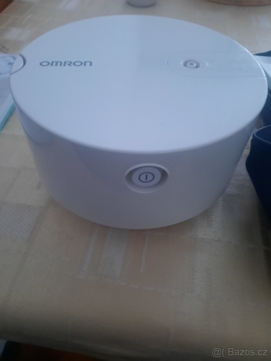 Kompresorovy inhalator  omron