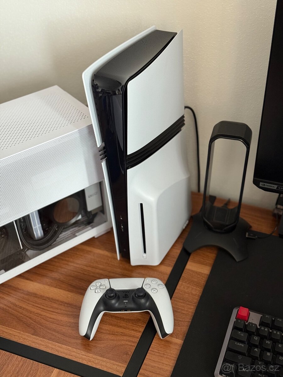 PlayStation 5 Pro + mechanika ( Disk Drive )