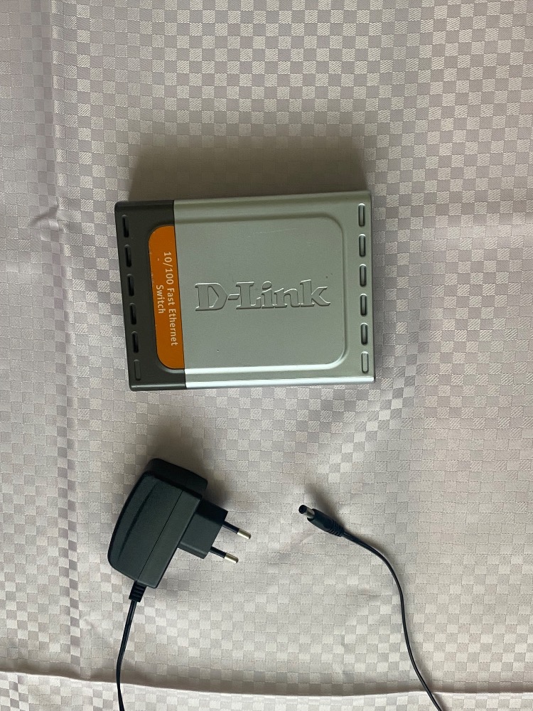 D-Link 100 Mbps Switch