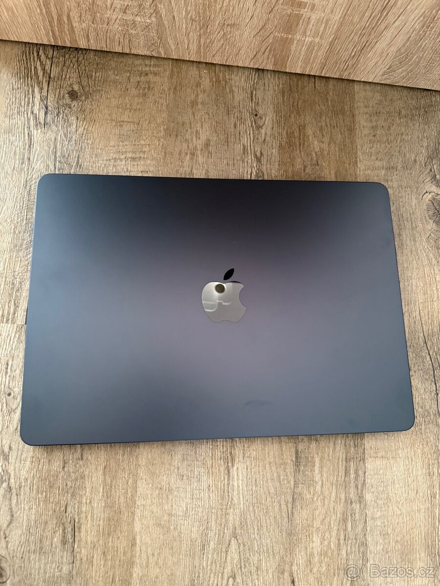Macbook air 13 M3