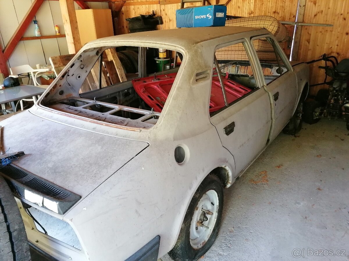Škoda 120