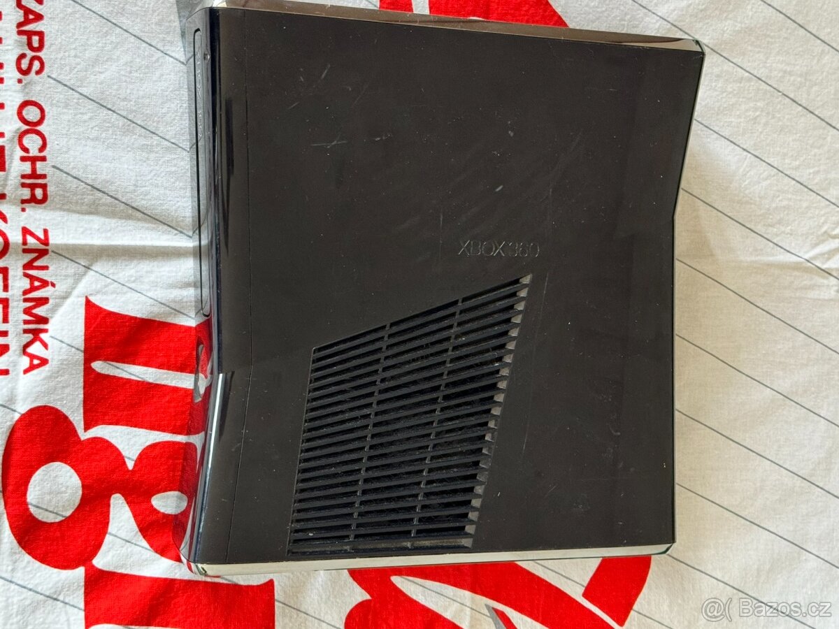 Xbox 360 Slim RROD