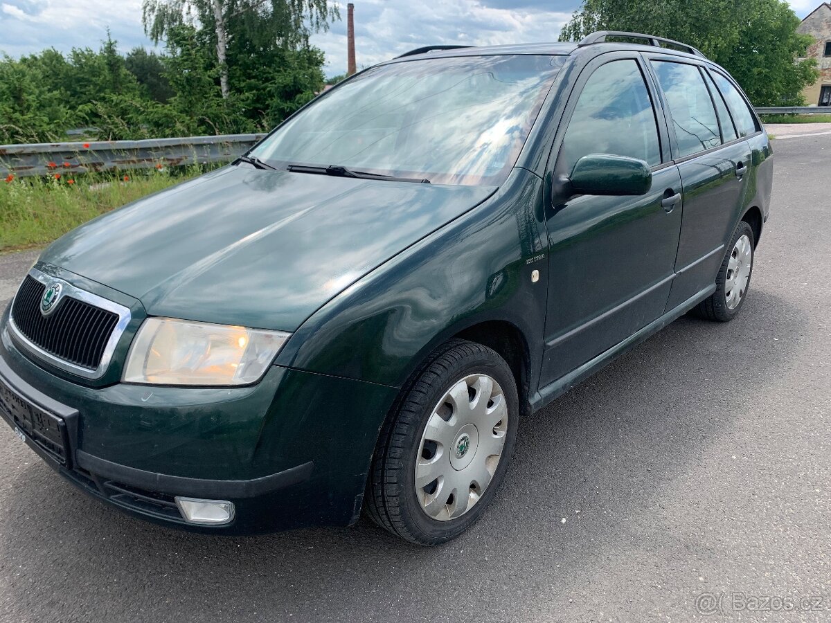 Škoda Fabia 1.4 16v 2004 107 000 najeto.
