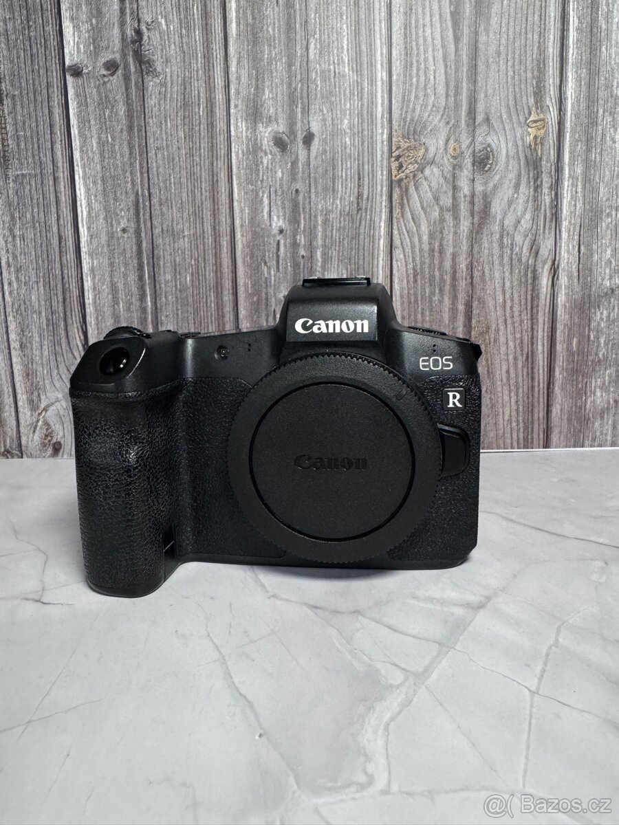 Canon EOS R Fotoaparát