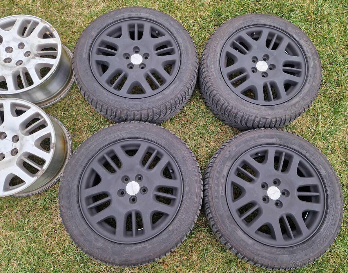 Zimní kola Subaru R16 Utragrip 7+