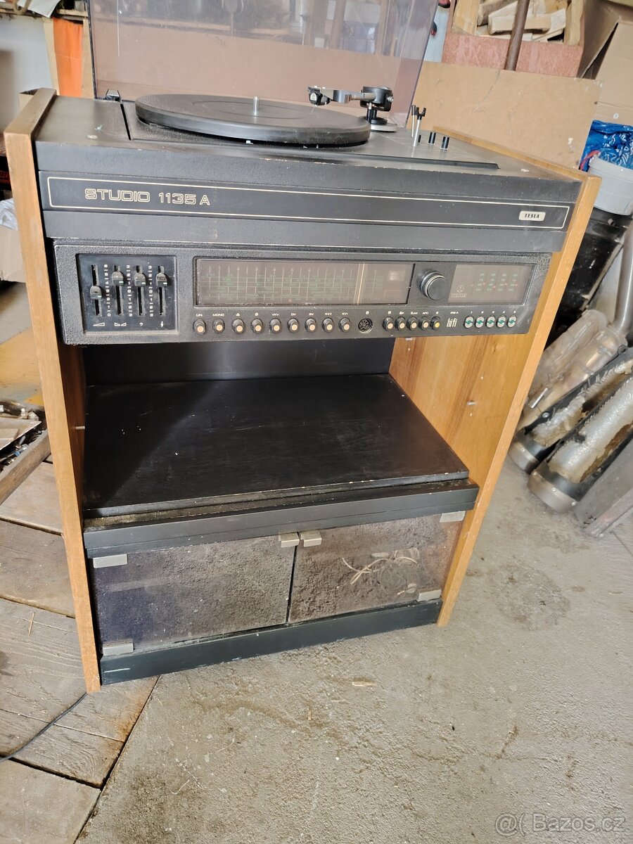 Tesla studio 1135 A