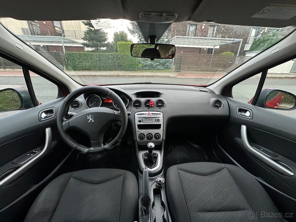 Peugeot 308 1.4i 16V 70kW STK 8/27