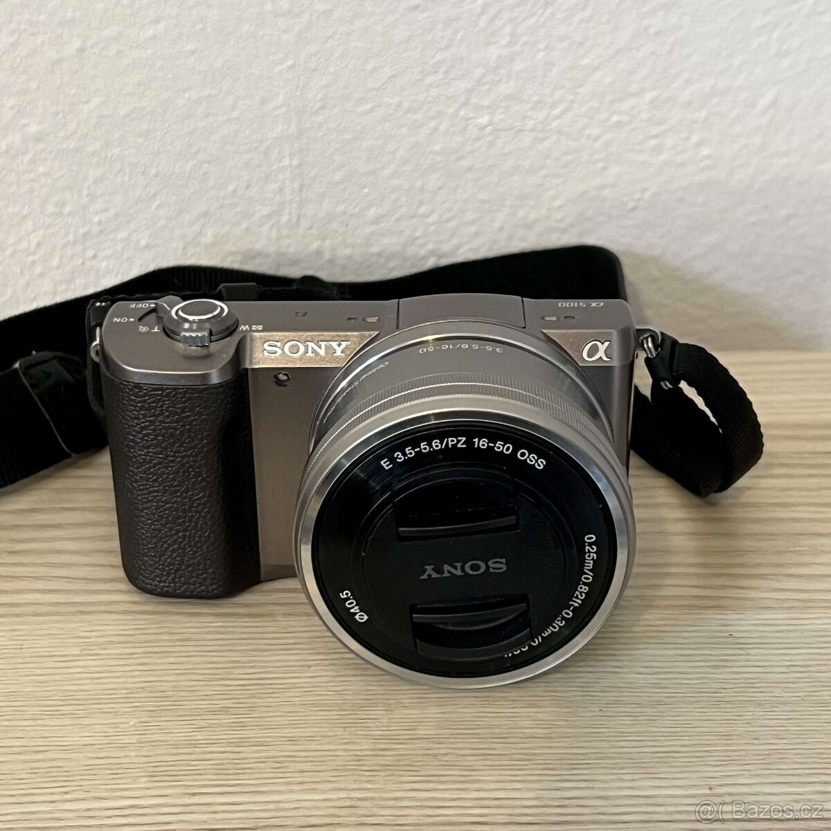 Sony Alpha A5100 + objektiv 16-50mm + příslušenství
