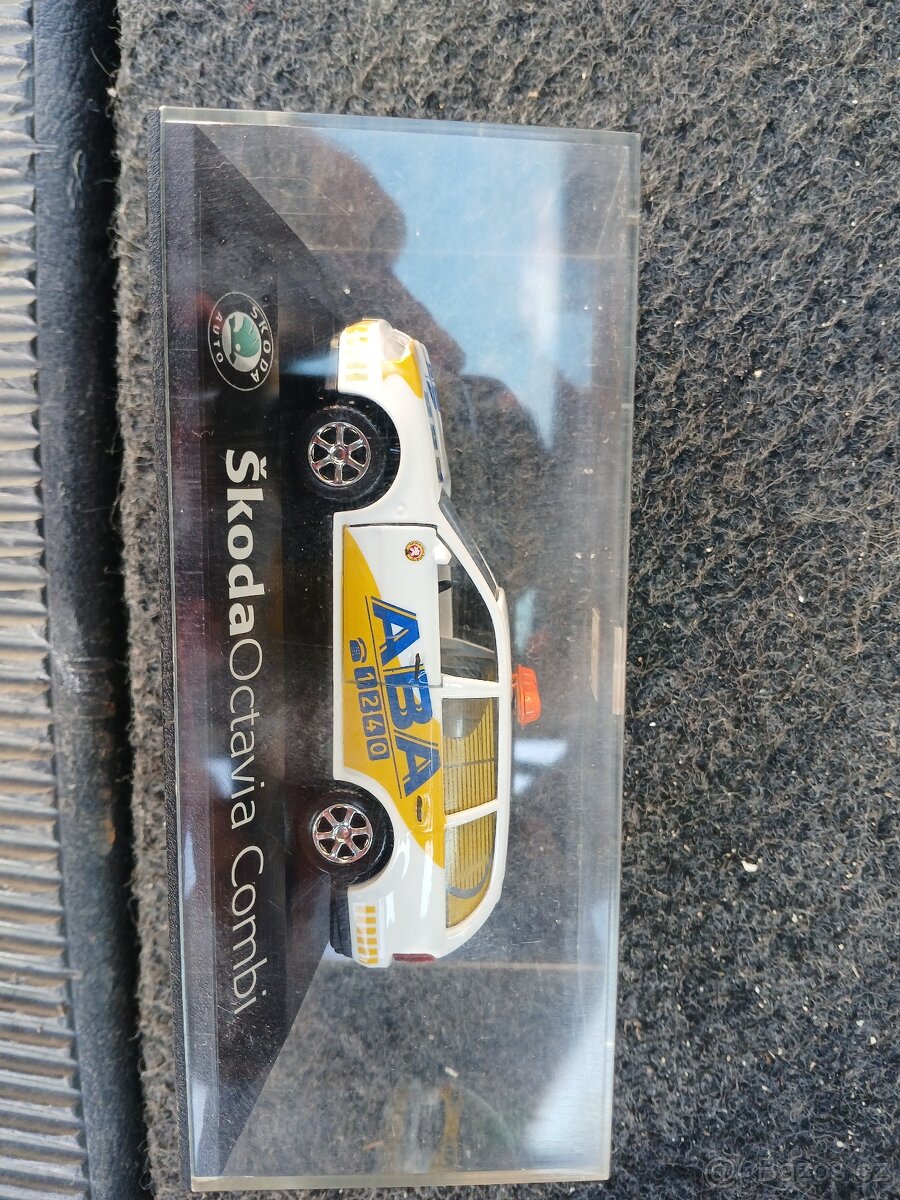 Skoda octavia kaden ABBA  1:43