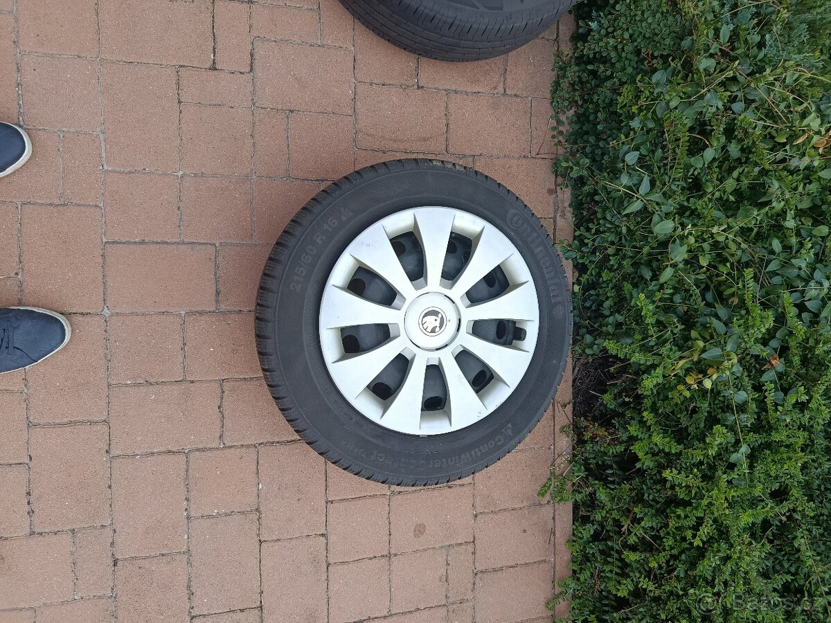 Kompletni kola Škoda Superb a další.