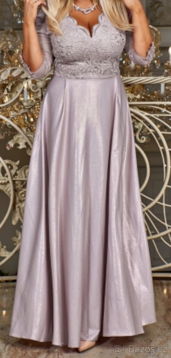 Dlouhé společenské šaty vel. 52