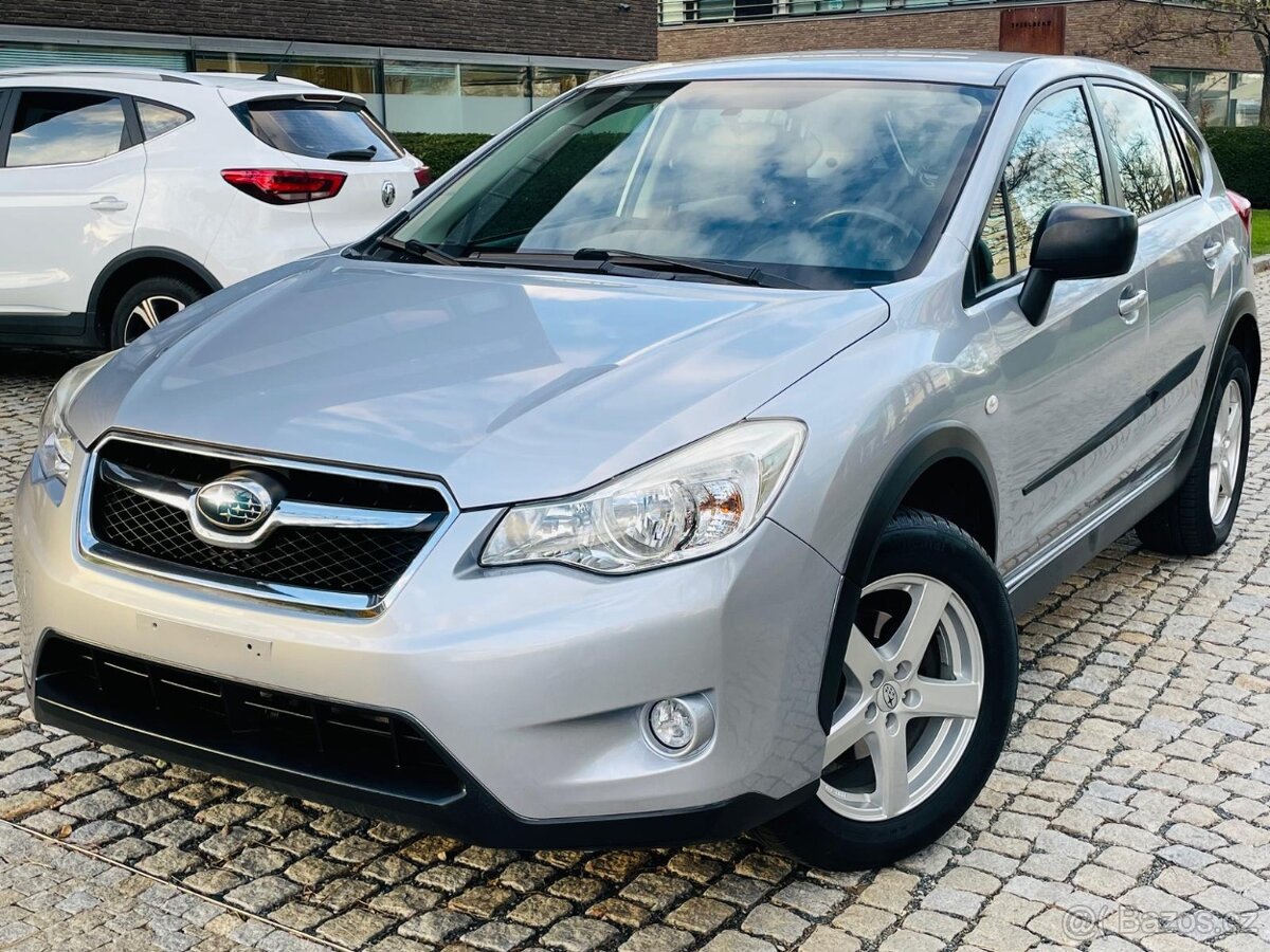 Subaru XV 1.6i 4x4 MANUÁL SENZORY SERVISKA