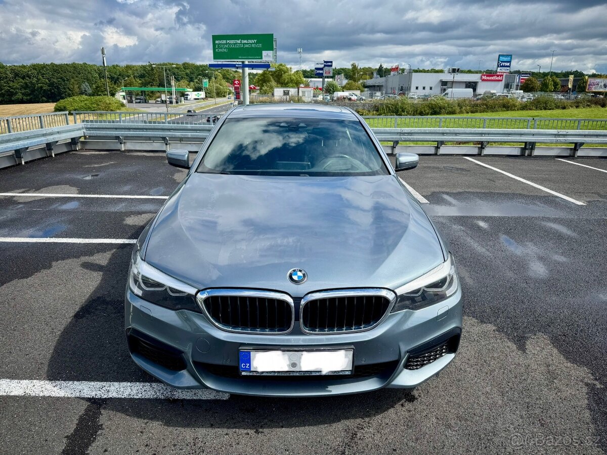 BMW G30 540i M-Paket CZ/HUD/šíbr/alcantara/keyless