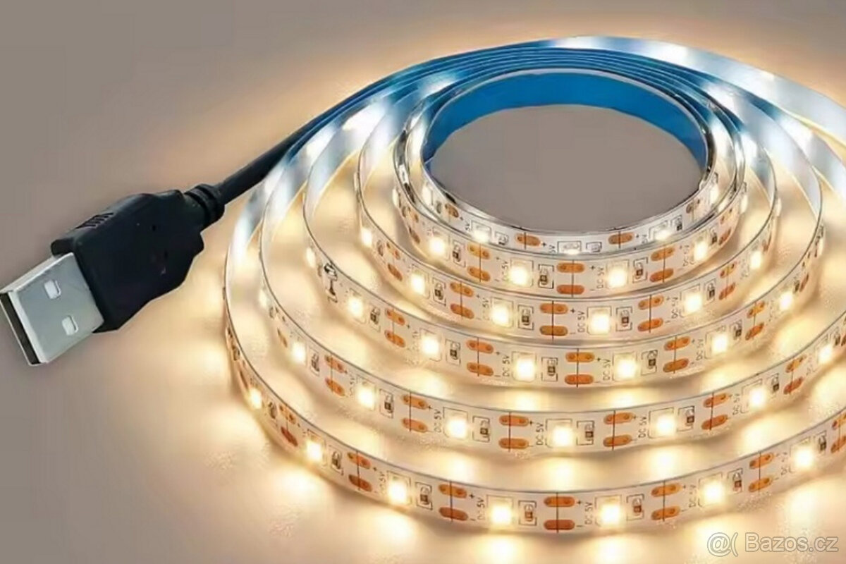 4metrová lepící LED páska s USB koncovkou