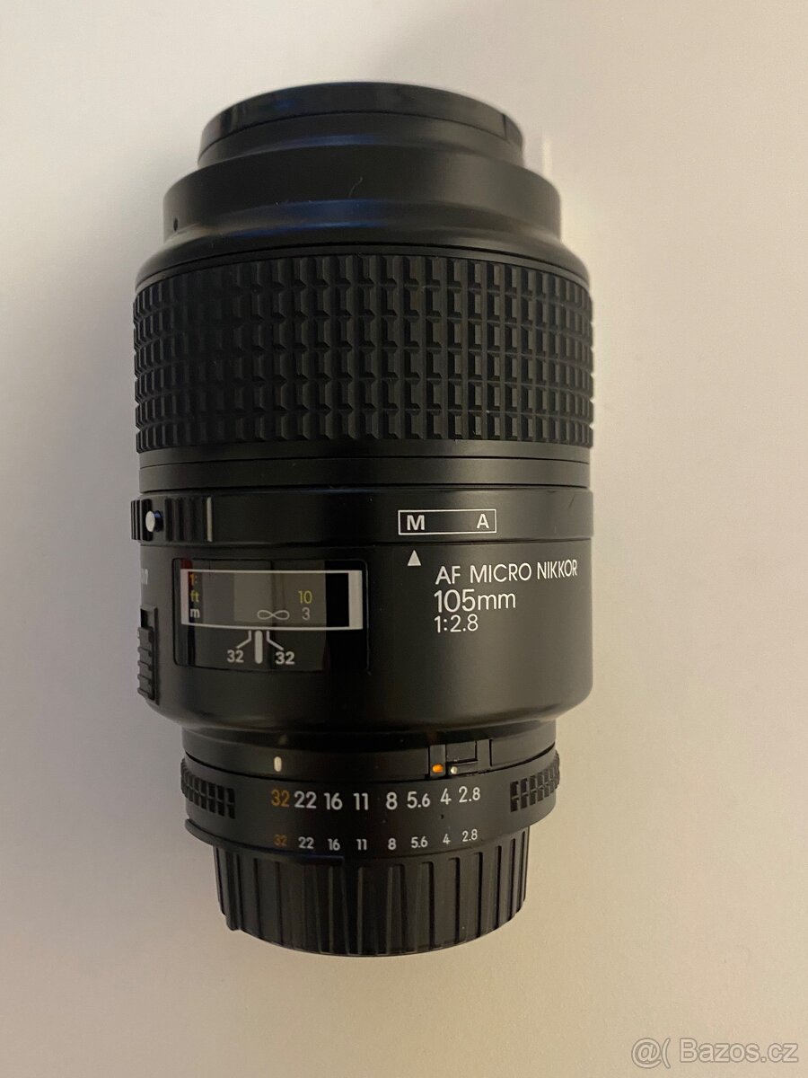 Nikon AF Micro Nikkor 105mm f/2.8