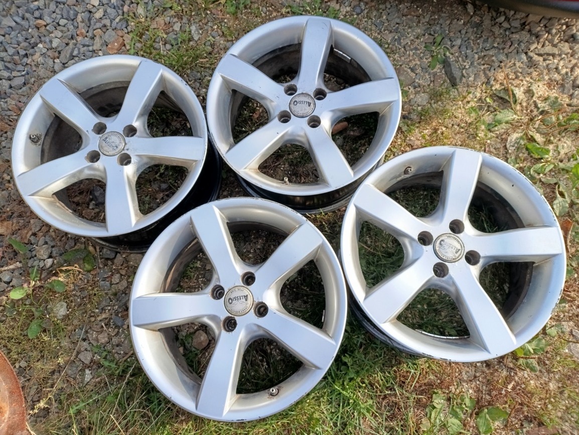 Fiat 16J alu ráfky Alessio -7,5J , ET-38 , rozteč 4krát 98mm