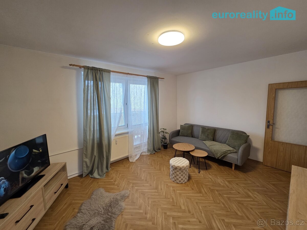 Pronájem, byt 2+KK, Plesná, ul. Kostelní