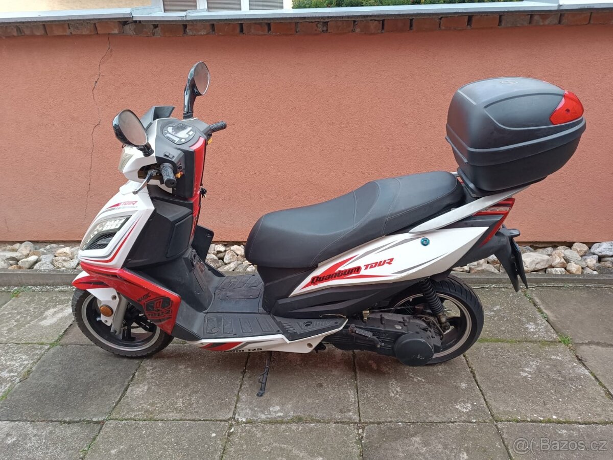 Tao Tao - Quantum tour 125