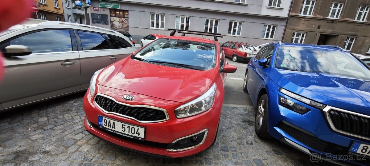 Prodám auto Kia Ceed
