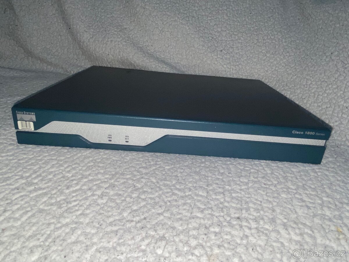 Cisco 1841 modulal router