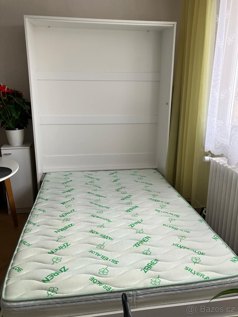 Výklopná postel + matrace