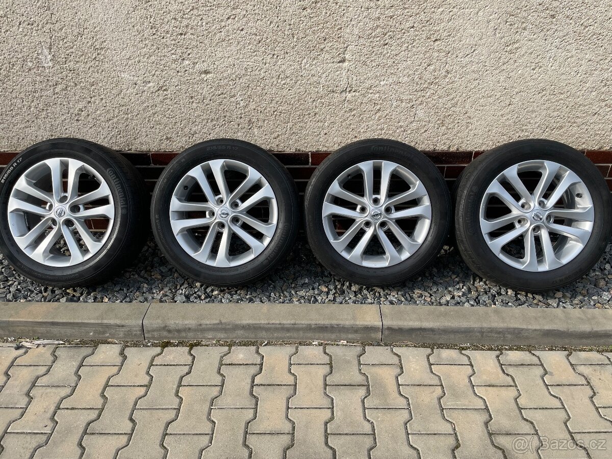 Sada originálních litých kol Nissan Juke