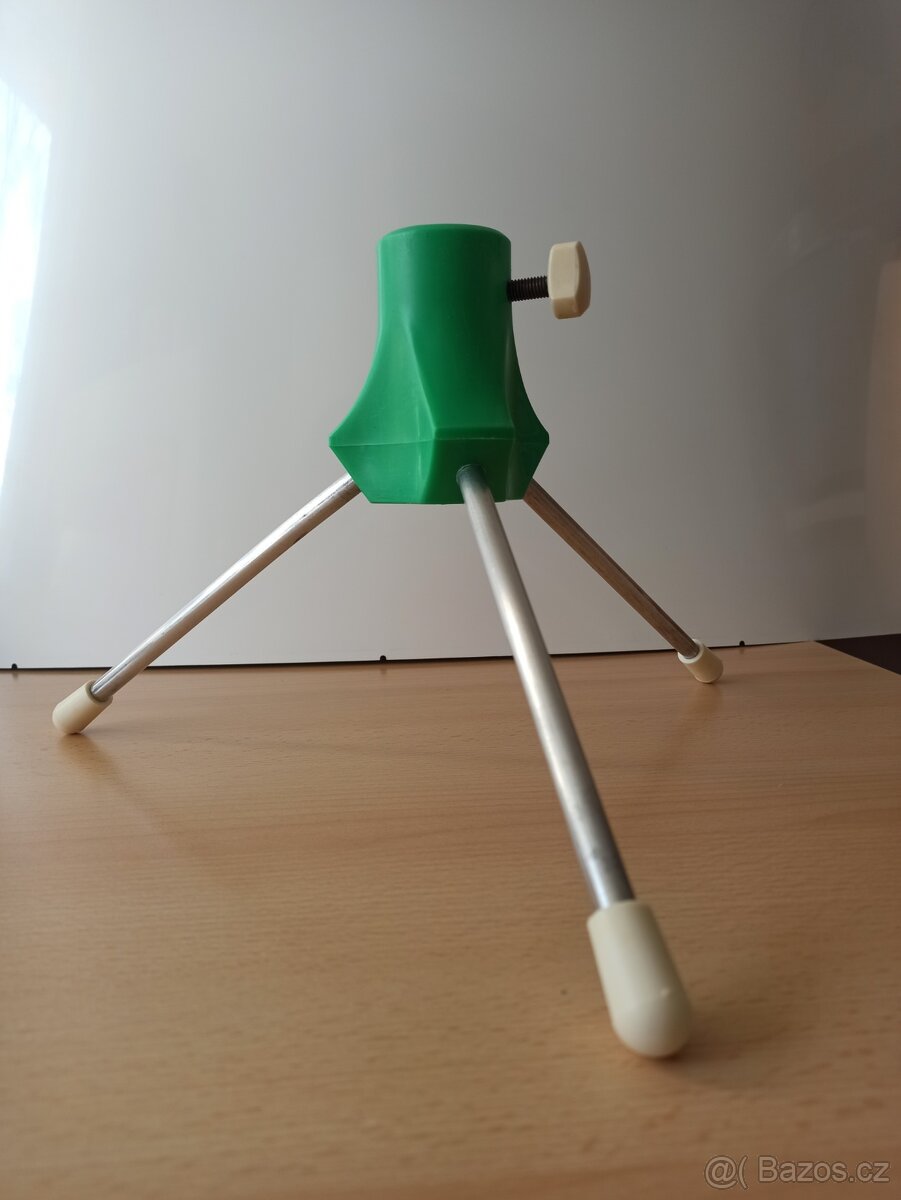 Stojan na vánoční stromek-RETRO.