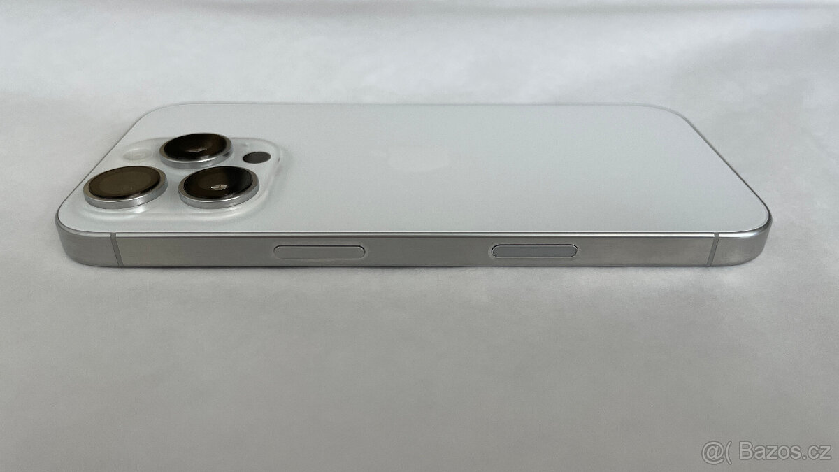APPLE IPHONE 16 PRO 128 GB BÍLÝ,12 MĚS.ZÁRUKA,BATERIE 100%