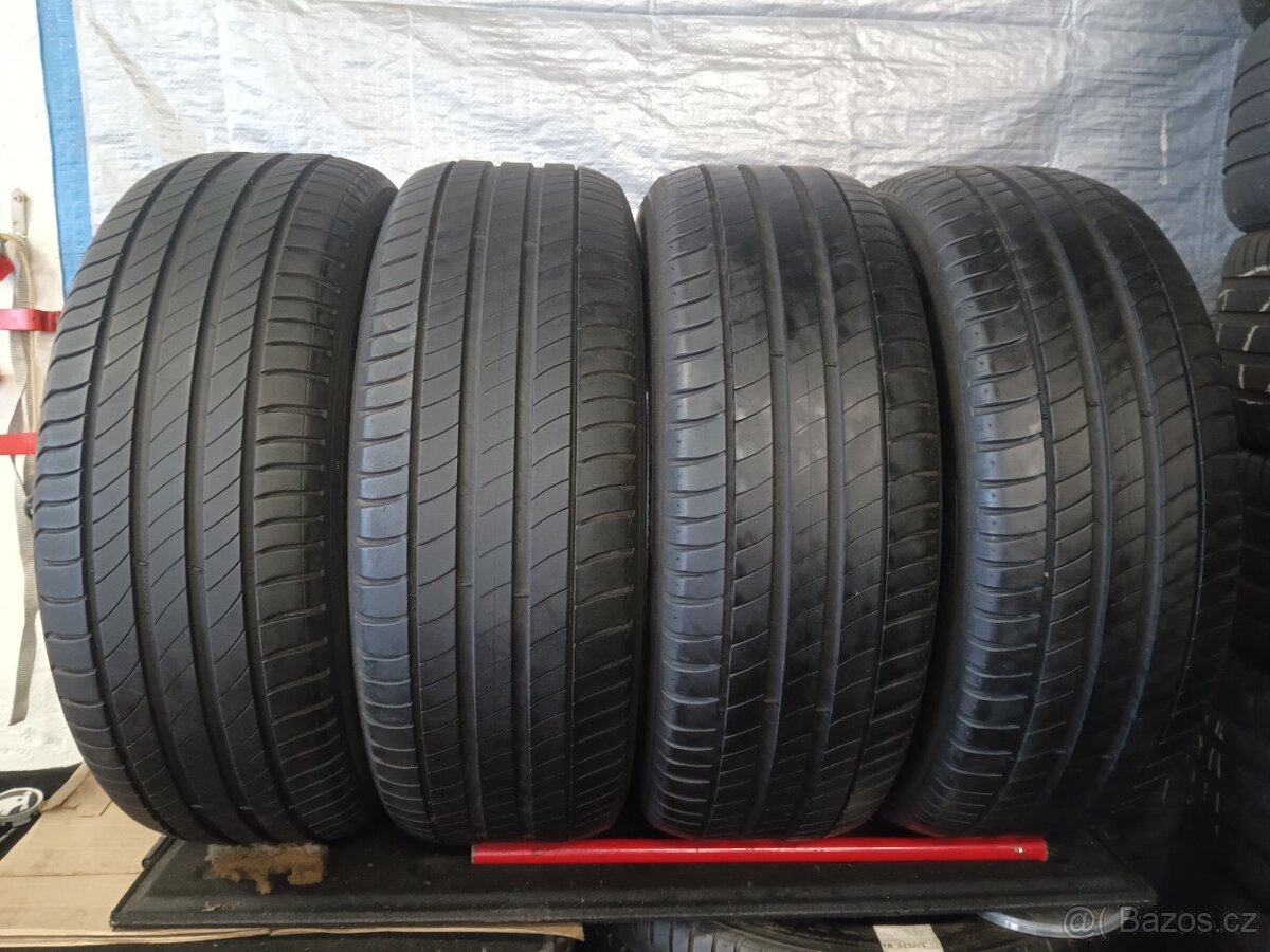 Sada letních pneu 215/55/17.Michelin.